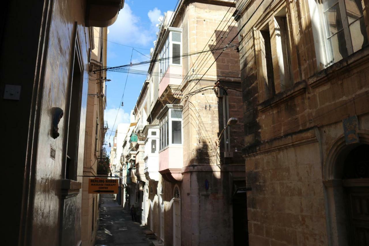 Corto Maltese Hotel Cospicua Bagian luar foto